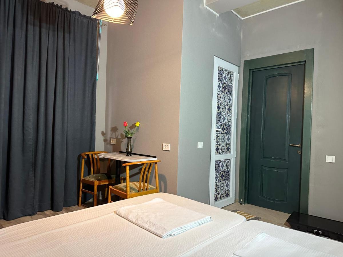 Nid Hotel Тбилиси Экстерьер фото