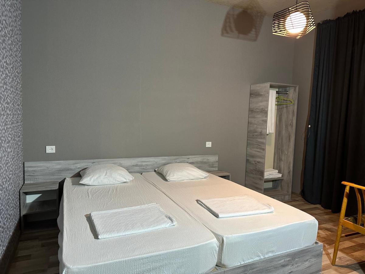 Nid Hotel Тбилиси Экстерьер фото